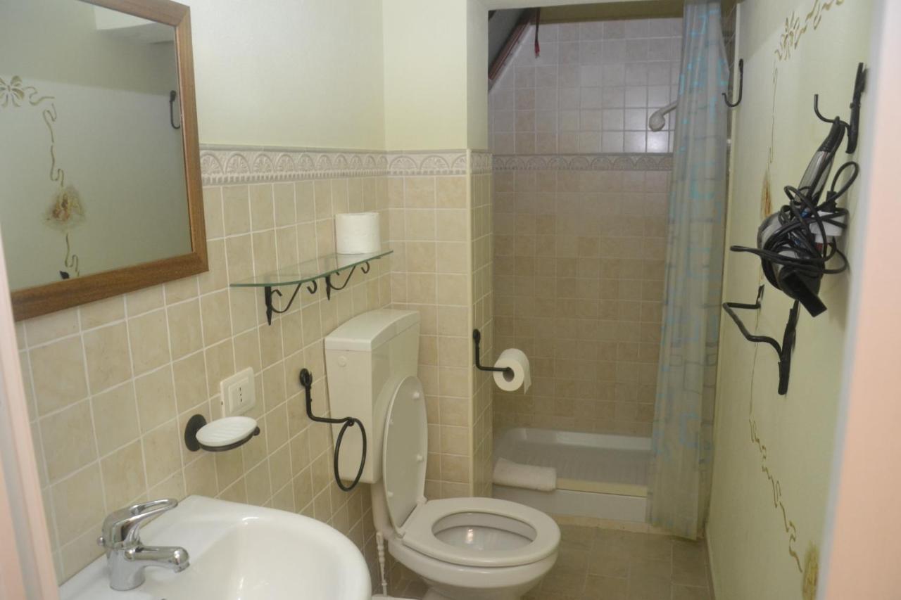 Costa degli Angeli La Pirata Capitana B&B 외부 사진